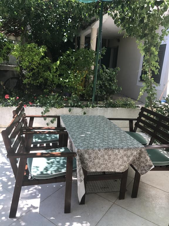Guesthouse Davorka Bijelic Murter Dış mekan fotoğraf