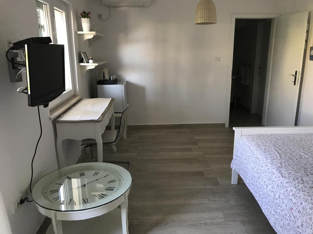 Guesthouse Davorka Bijelic Murter Dış mekan fotoğraf