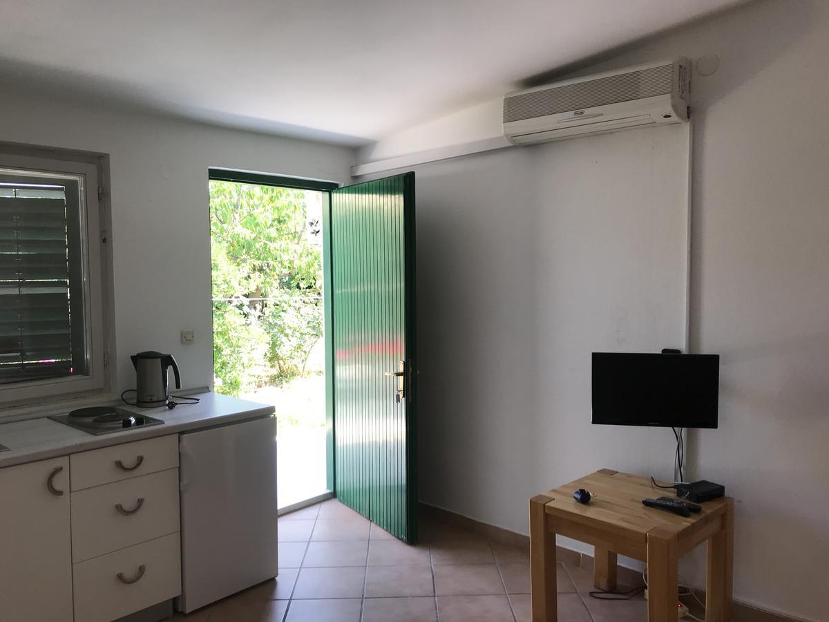 Guesthouse Davorka Bijelic Murter Dış mekan fotoğraf